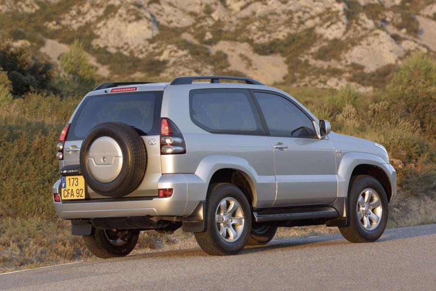  Toyota Land Cruiser 2003 года  (фото 124 из 192)